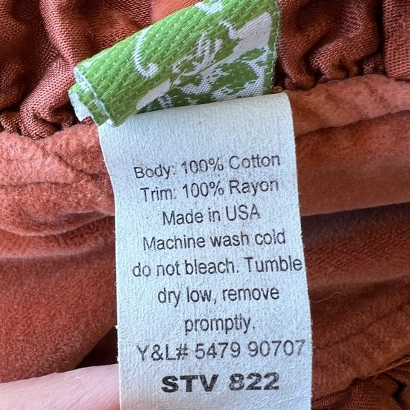 Bella Notte Velvet Ruffled Large Blanket STV822 Cinnamon 53x57 Soft Luxury GUC - Picture 11 of 12